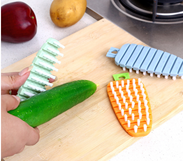 Fruit and vegetable cleaning brush